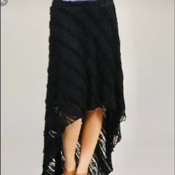 Fate Dresses & Skirts - NEW🎀 FATE Kelsey HiLow Skirt(rare find)